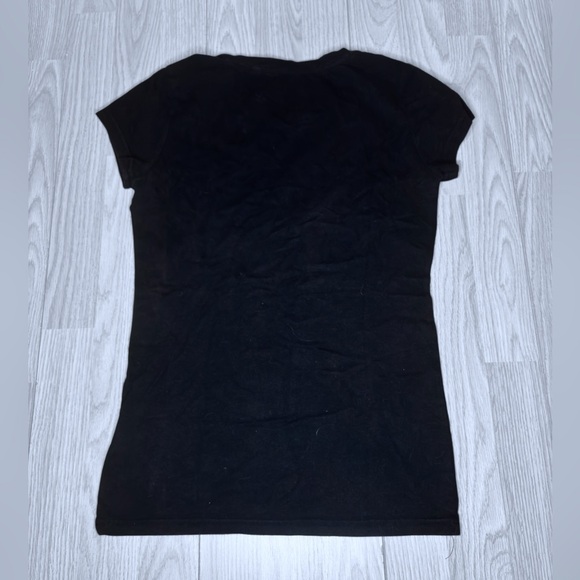 Women’s GUESS Tee - Picture 3 of 8